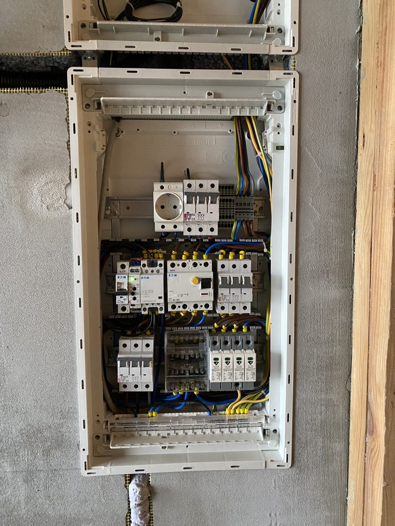 Elektros skydas ir sistemų automatika — projekto nuotrauka 4