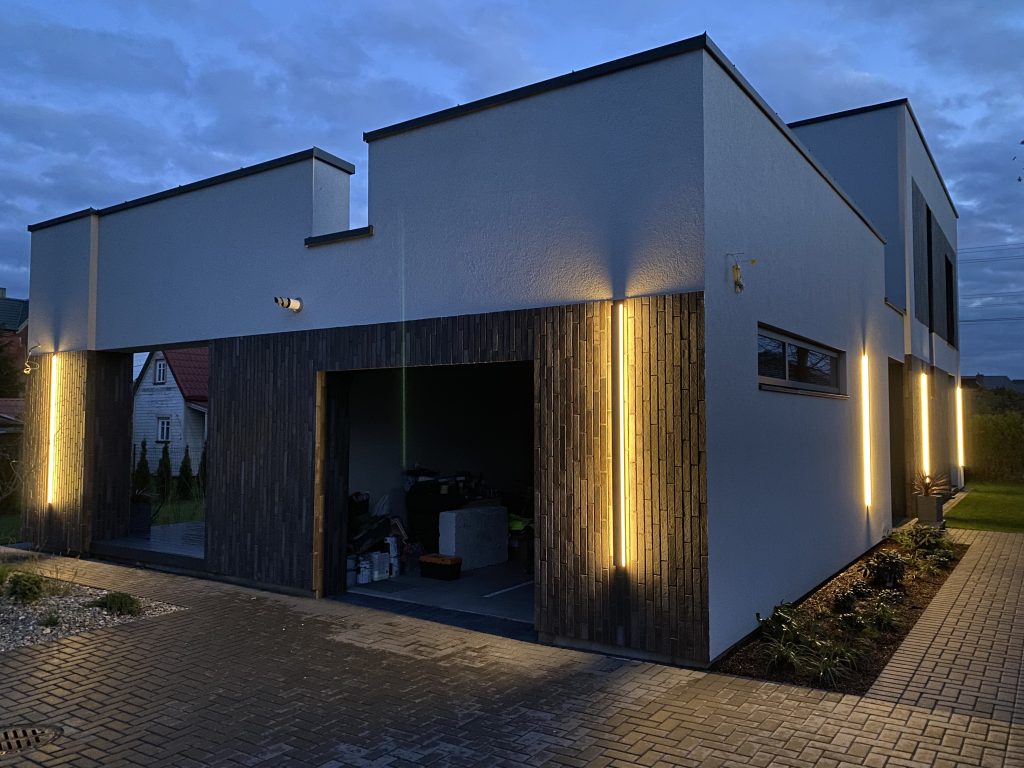 Privataus namo architektūrinis apšvietimas — projekto nuotrauka 2