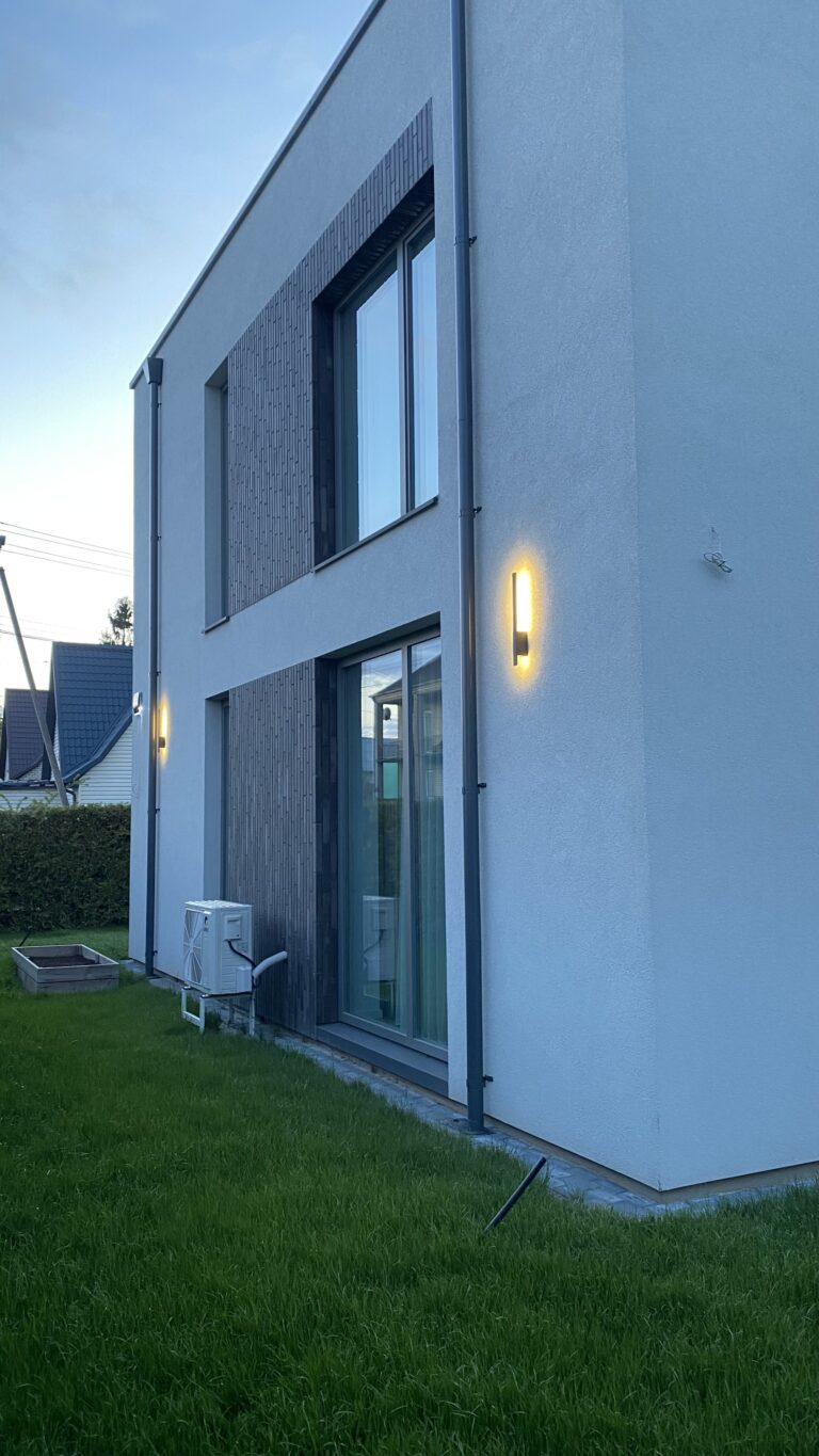 Privataus namo architektūrinis apšvietimas — projekto nuotrauka 4