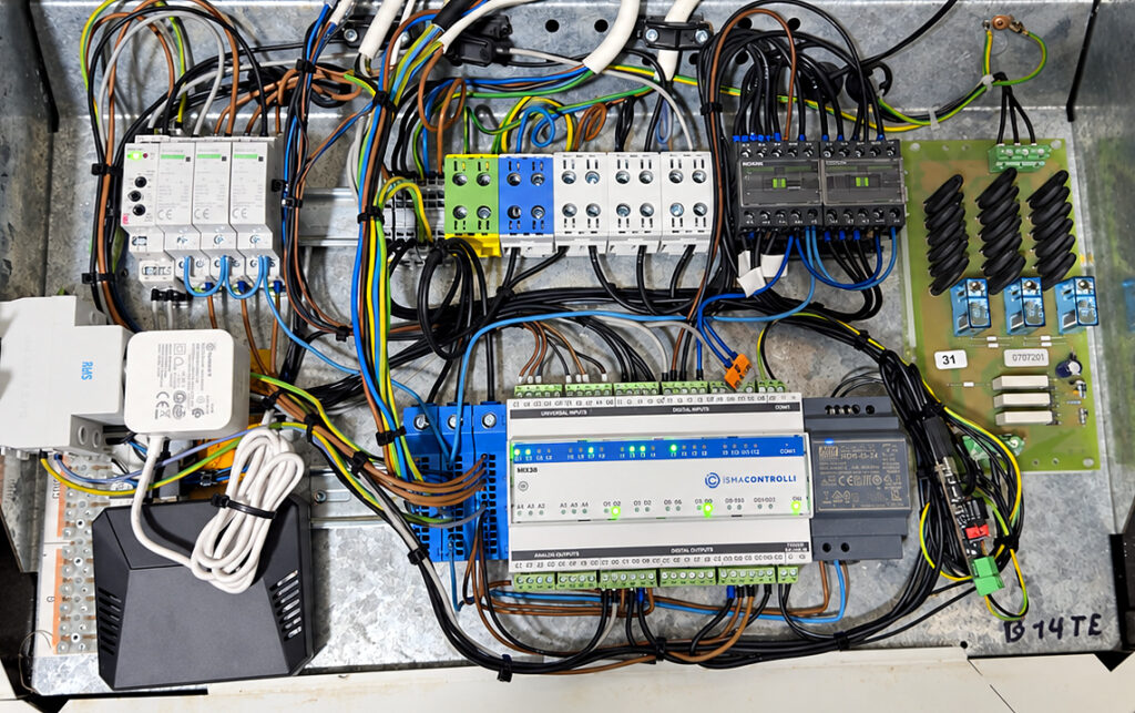 Dimplex SI 14 CS valdymo atkūrimas nuo nulio — projekto viršelis