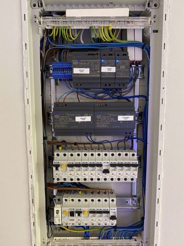 22-08-22 19-13-58 2072